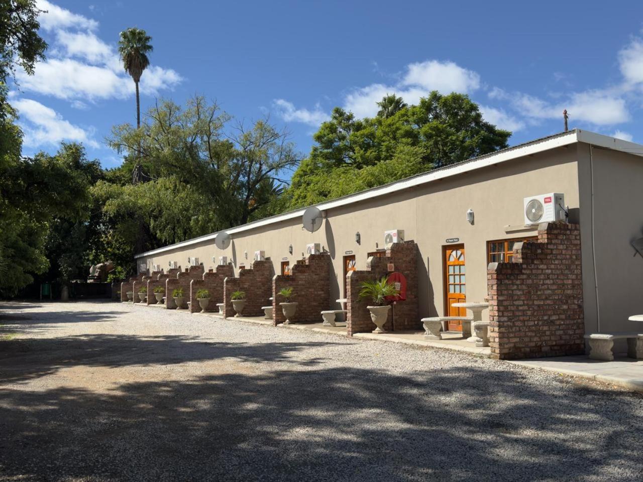 The Palms Venue & Accommodation Cradock Exterior photo