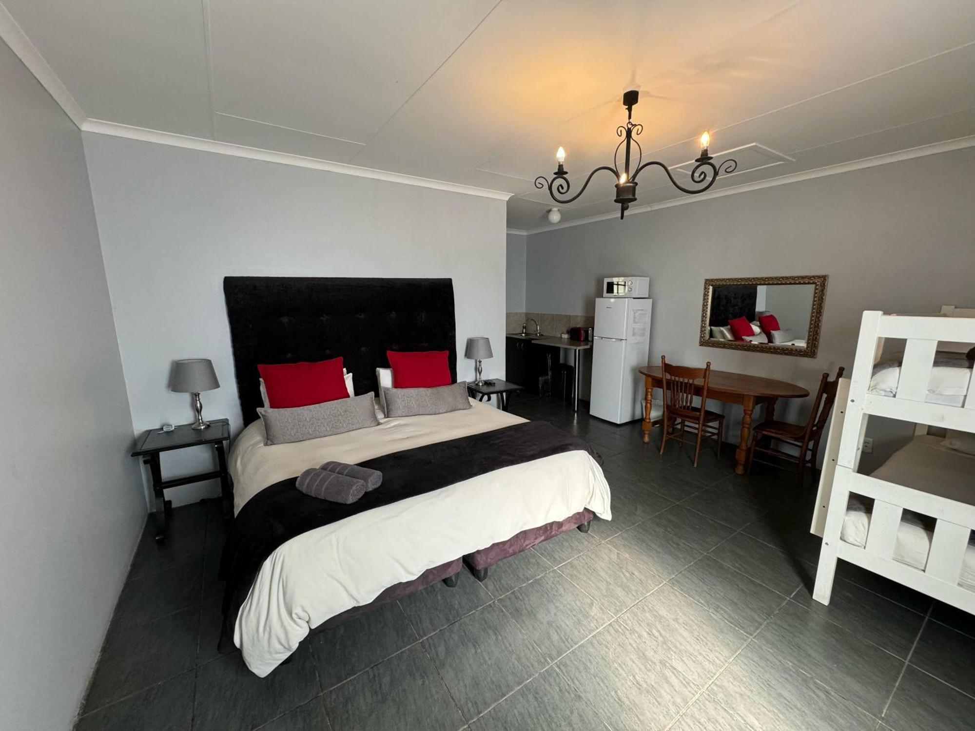 The Palms Venue & Accommodation Cradock Exterior photo